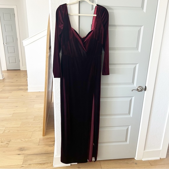 New Anthropologie Jenny Yoo Rachel Red Velvet Gown BHLDN - Picture 3 of 6
